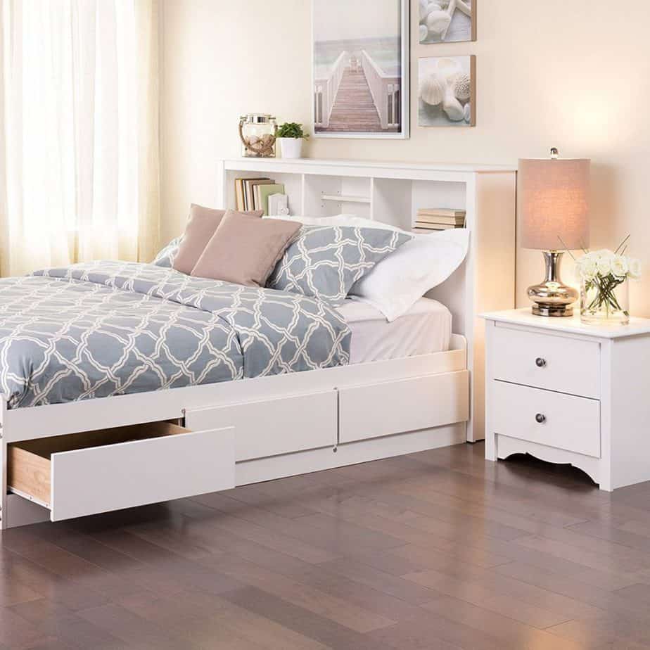 7031e 10 Amazon Finds That Will Organize Your Small Bedroom
