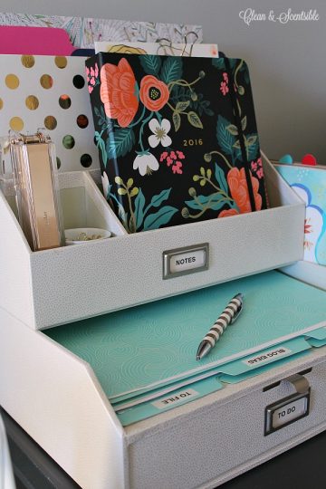 14 Desk Organization Hacks to Improve Your Productivity - Organization ...