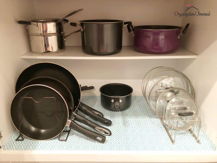 11 Genius Ways To Organize Pots Pans Organization Obsessed   How To Organize Pots And Pans 3 750x563 