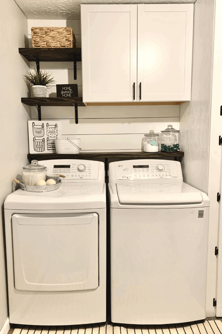 Tiny Laundry Room Organization Hacks